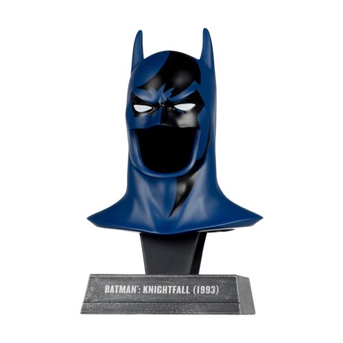 DC Prop Replica Wave 1  Batman Knightfall 1:3 Scale Cowl