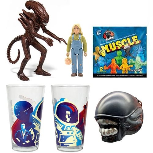 Alien and Aliens Figures and Housewares Bundle of 7
