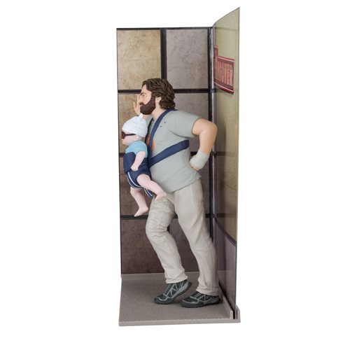 Movie Maniacs WB 100 Wave 2 The Hangover Alan Garner Limited Edition 6-Inch Scale Posed Figure