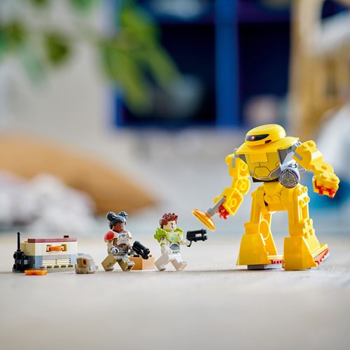 LEGO 76830 Disney and Pixar's Lightyear Zyclops Chase