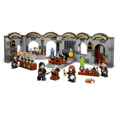 LEGO 76431 Harry Potter Hogwarts Castle: Potions Class