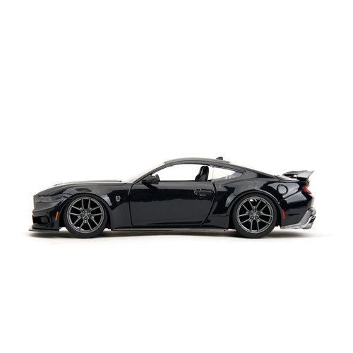 Bigtime Muscle 2024 Glossy Black Ford Mustang Dark Horse 1:24 Scale Die-Cast Metal Vehicle