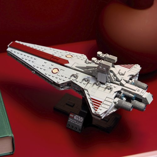 LEGO Star Wars Venator-Class Attack Cruiser