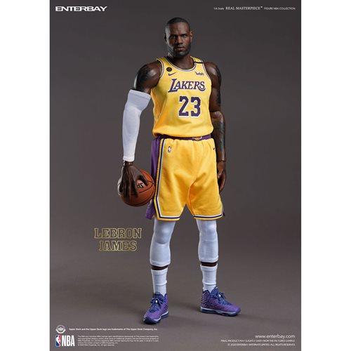 NBA Colllection Real Masterpiece LeBron James 1:6 Scale Action Figure