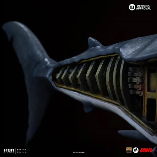 Jaws 50th Anniversary Steven Spielberg Deluxe 1:10 Art Scale Limited Edition Statue