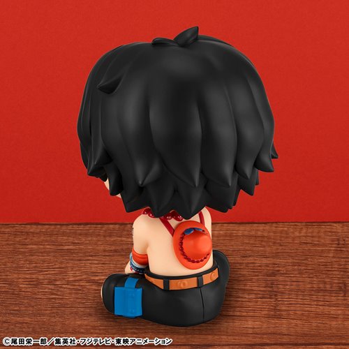 One PiecePortgas D. Ace Look Up Series Statue