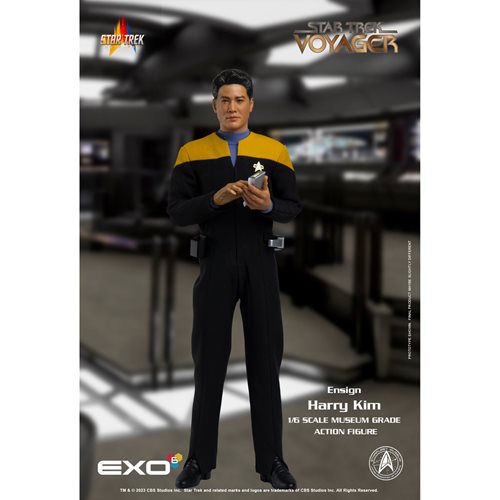 Star Trek: Voyager Ensign Harry Kim 1:6 Scale Action Figure