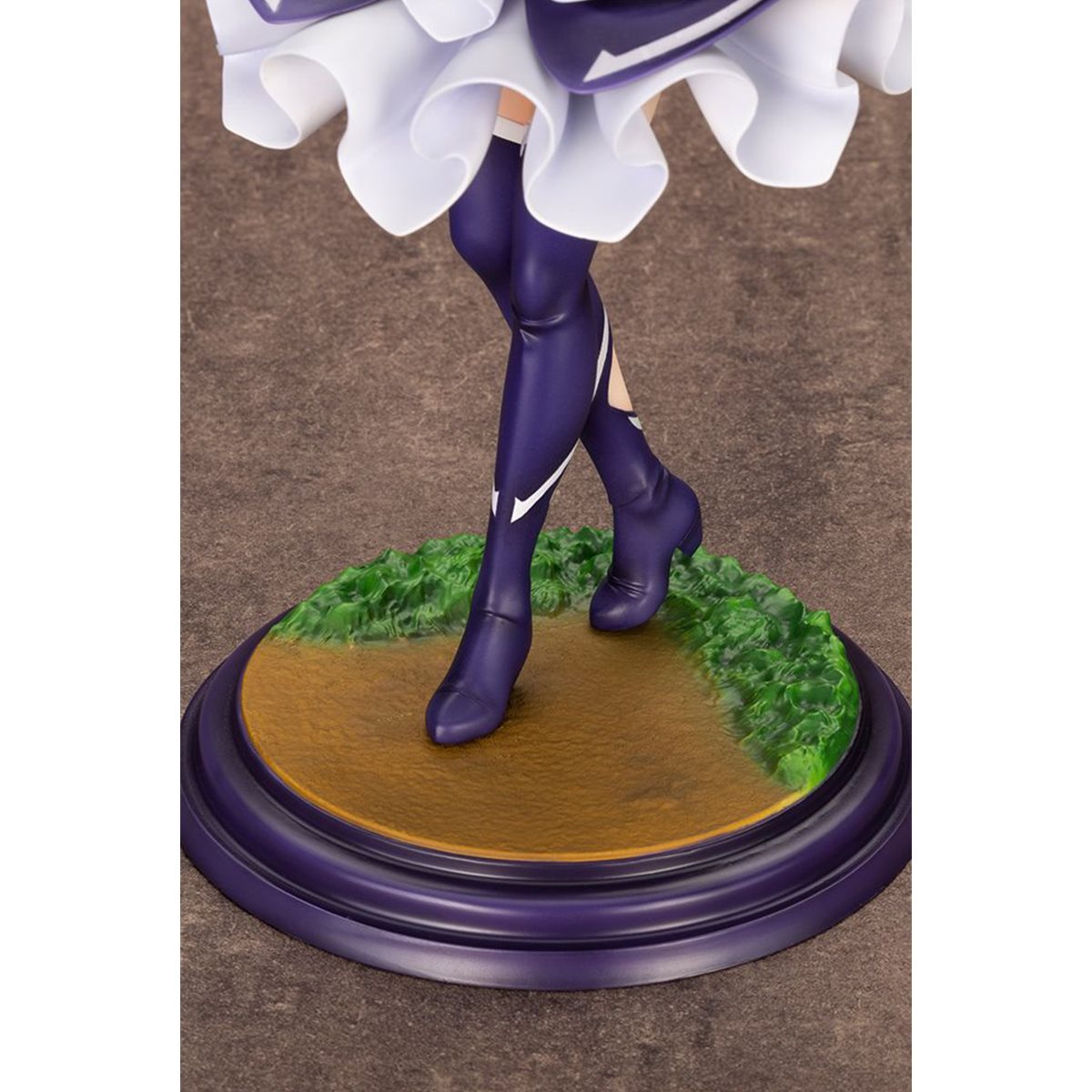 Kotobukiya Infinite Dendrogram Nemesis Statue purple