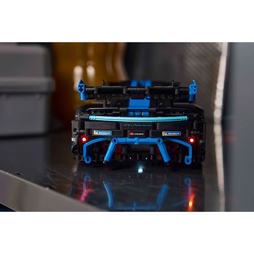 LEGO Technic 42176 Porsche GT4 e-Performance Race Car