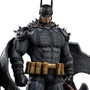 Absolute Batman DC Comics 1:10 Art Scale Limited Edition Statue