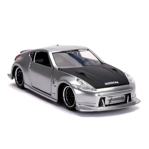 Fast and the Furious 2015 Nissan 370Z 1:32 Scale Die-Cast Metal Vehicle