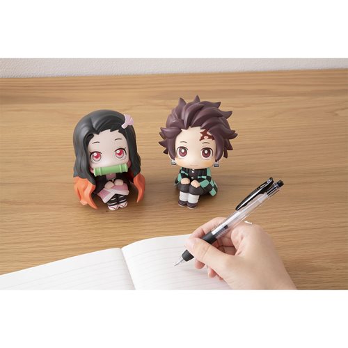 Demon Slayer: Kimetsu no Yaiba Nezuko Kamado Look Up Series Mini-Figure