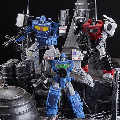 Transformers Generations War for Cybertron: Siege Deluxe Refraktor 3-Pack (G1 Toy Colors) - Exclusiv