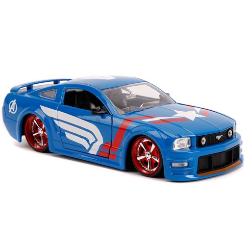 Captain America 2006 Ford Mustang GT 1:24 Scale Die-Cast Metal Vehicle with Figure