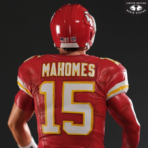 NFL Patrick Mahomes Kansas City Chiefs 1:6 Scale Resin Statue