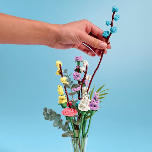 Blooms by Play-Doh Wildflower Petite Flower Bouquet Making Kit