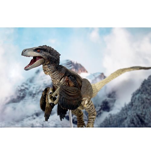 Beasts of Mesozoic Raptor Dromaeosaurus Action Figure