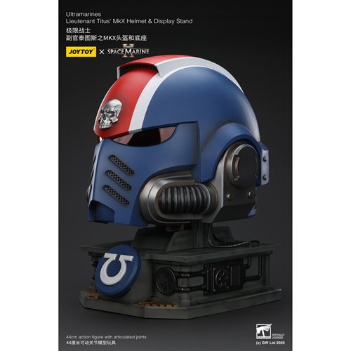 Joy Toy Warhammer 40,000 Ultramarines Lt. Titus MKX 1:18 Scale Helmet and Stand