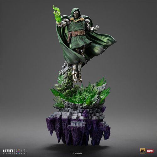 Doctor Doom Infinity Gauntlet Battle Diorama Series 1:10 Deluxe Art Scale Limited Edition Statue