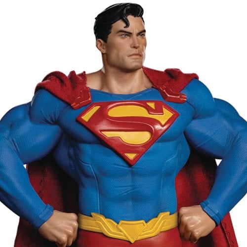 Superman Unleashed Art 1:10 Scale Statue - Entertainment Earth