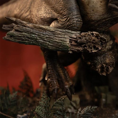 Jurassic Park T-Rex Chase 1:20 Demi Art Scale Limited Edition Statue