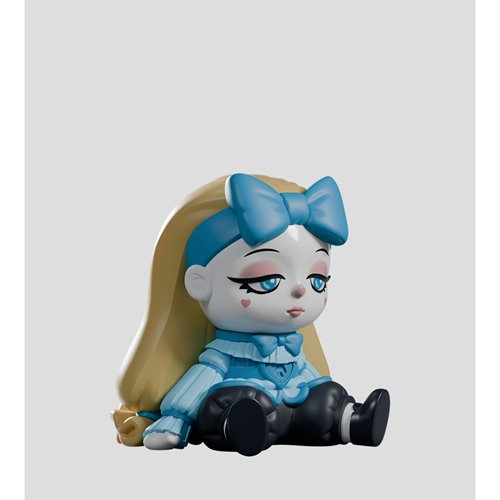 A Mad Tea Party Blind-Box Random Mini-Figure