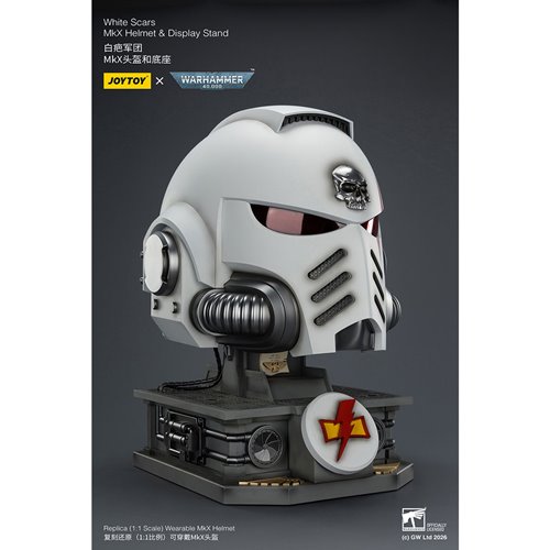 Joy Toy Warhammer 40,000 White Scars MKX 1:1 Scale Roleplay Helmet Prop Replica with Stand