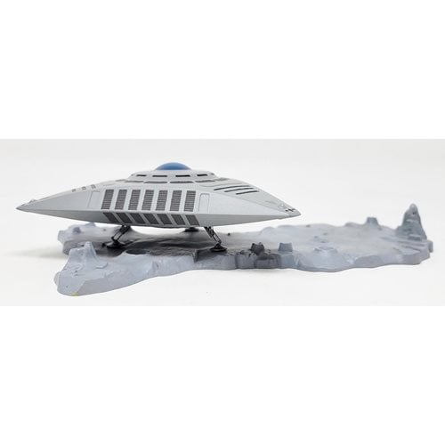 TR-3E UFO with Base 5-Inch Series Plastic Model Kit