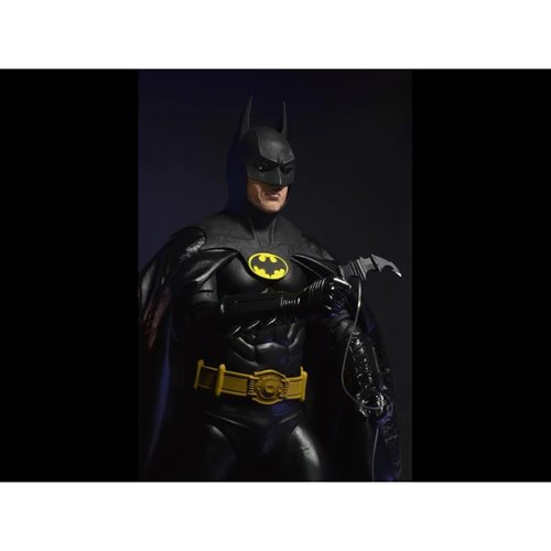 Batman 1989 Movie Michael Keaton 1:4 Scale Action Figure
