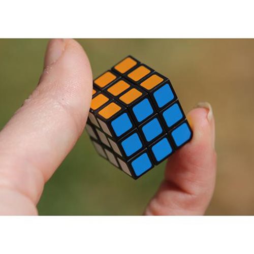 World's Smallest Rubik's Cube Puzzle