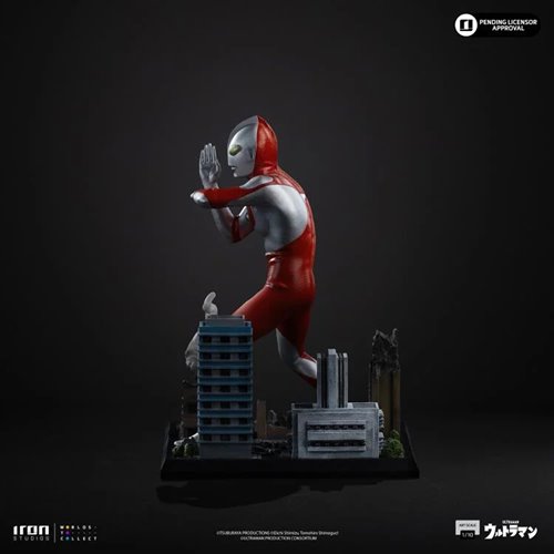 Ultraman 1:10 Art Scale Limited Edition Statue