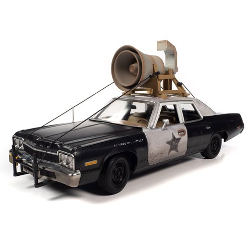 Blues Brothers 1974 Dodge Monaco Police Pursuit 1:18 Scale Die-Cast Metal Vehicle with Figures