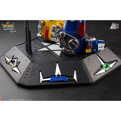 Voltron 40th Anniversary Gift Set with Light-Up Sound Base