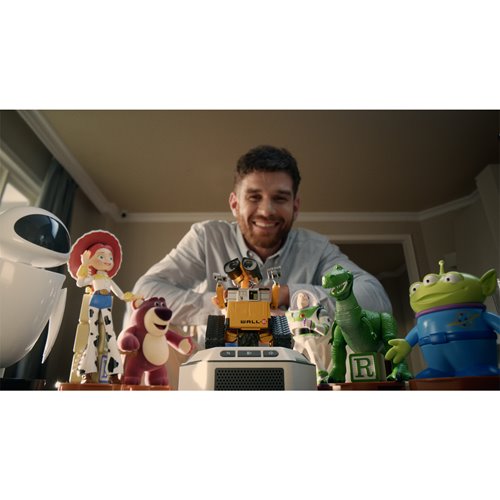 Toy Story Mini Robots Story Pack 6 Toy Story Robots with Base - Buzz Lightyear, Woody, Lotso, Alien,