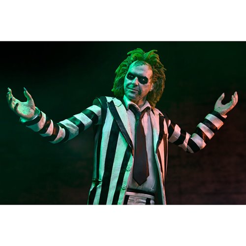 Beetlejuice Beetlejuice Ultimate Striped Suit Beetlejuice 7-Inch Scale Action Figure