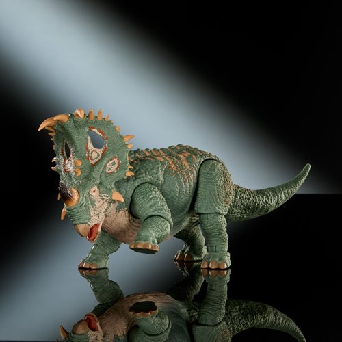 Jurassic World Hammond Collection Sinoceratops Action Figure