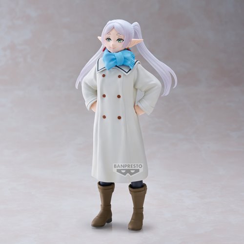 Frieren: Beyond Journey's End Frieren Winter Coat Statue