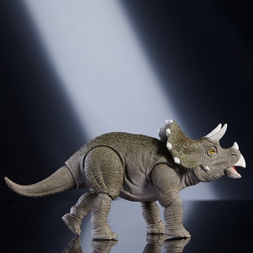 Jurassic World Hammond Collection Dinosaur Action Figure Case of 4