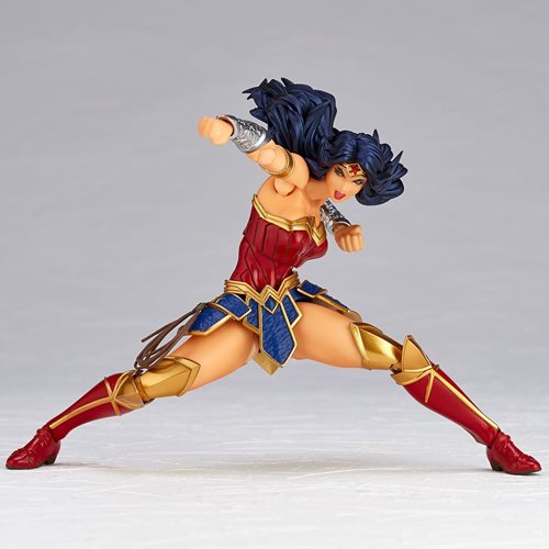 Wonder Woman Amazing Yamaguchi Revoltech Action Figure
