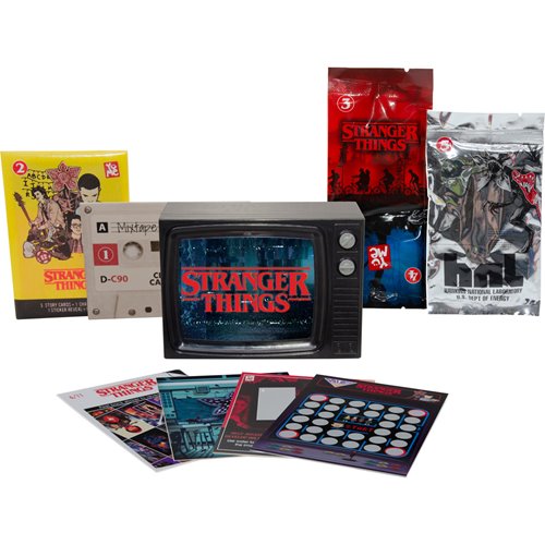 Stranger Things Upside Down Capsule Series 1 Blind-Box Mini-Figure Case of 12