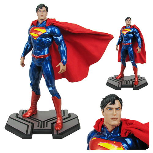 Second Edition DC Collectibles Superman Mini Statue 