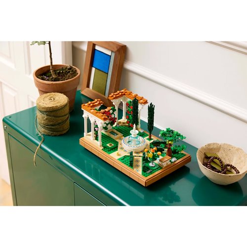LEGO Icons 10359 Fountain Garden