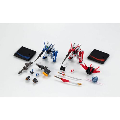 Mobile Suit Gundam Seed Astray FW Converge Core Gundam Astray Red and Blue Mini-Figure Set of 2