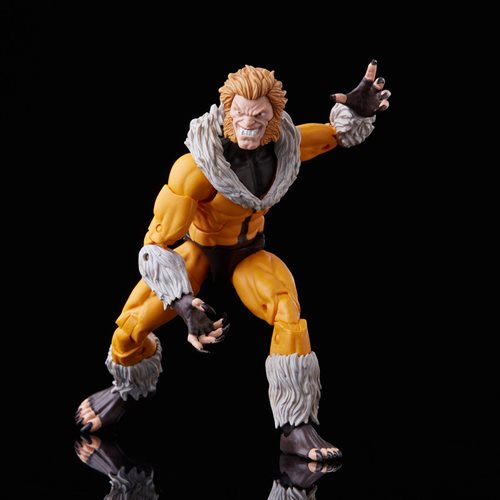 X-Men Marvel Legends Sabretooth 6-Inch Action Figure