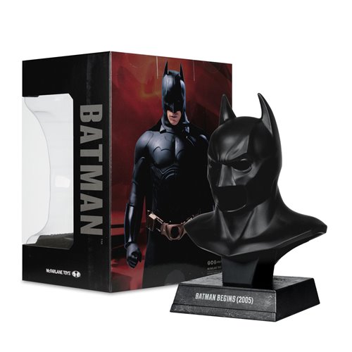 DC Direct Prop Replica Wave 2 1:3 Scale Cowl Case of 6