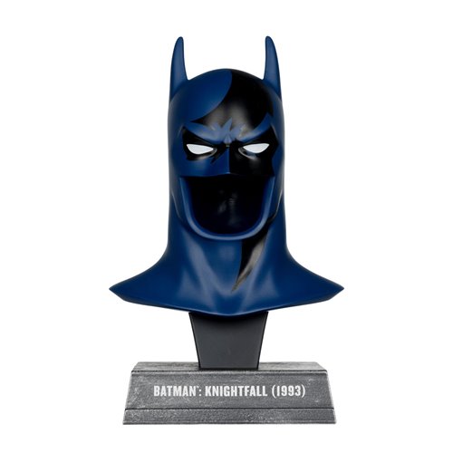 DC Prop Replica Wave 1  Batman Knightfall 1:3 Scale Cowl