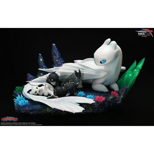 How to Train Your Dragon Light Fury and Night Lights 1:6 Scale Limited Edition Statue