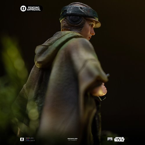 Star Wars: Return of the Jedi Leia and Wicket 1:10 Art Scale Limited Edition Statue