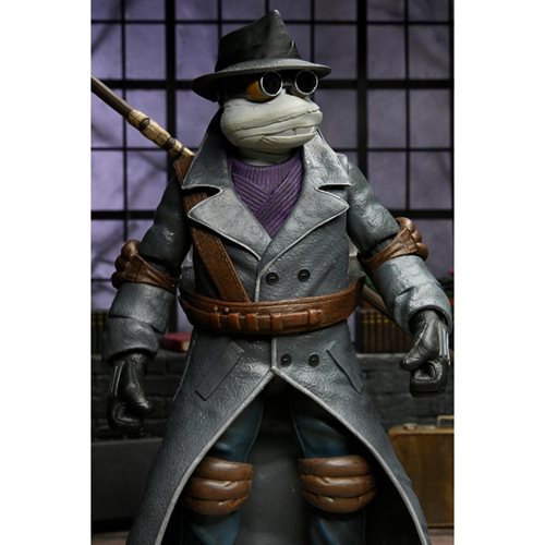 Universal Monsters x Teenage Mutant Ninja Turtles Ultimate Donatello as The Invisible Man 7-Inch Sca
