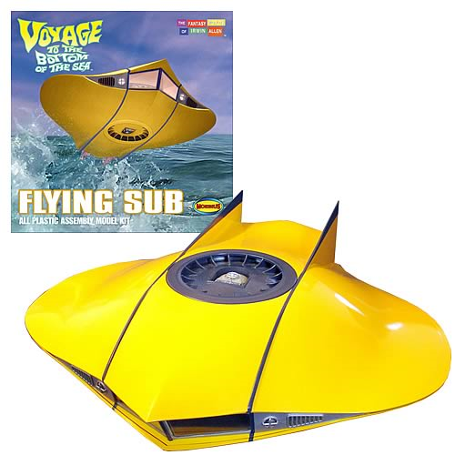 Voyage to the Bottom of the Sea Flying Sub 1:32 Model Kit